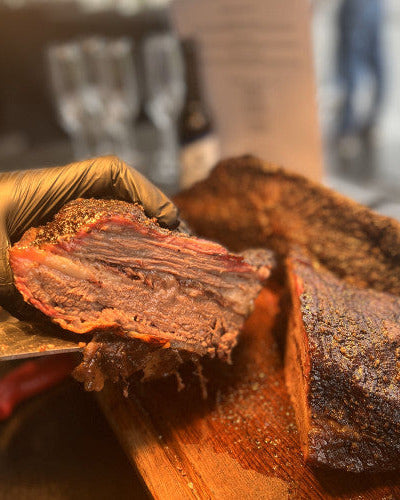 Wagyu Brisket am Stück geschmort, Brisket im Smoker, Wagyu Sauerland Tasting