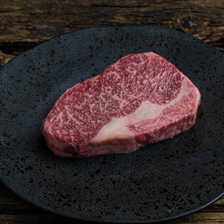 wagyu-rib-eye-steak